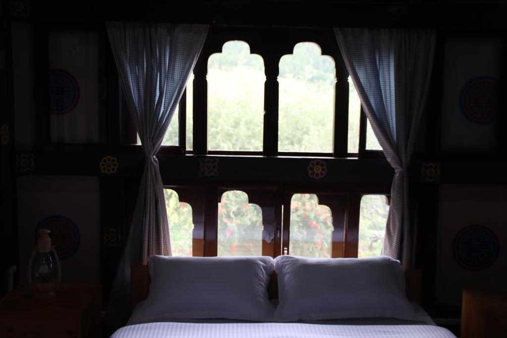 Ama'S Village Lodge 파로 외부 사진