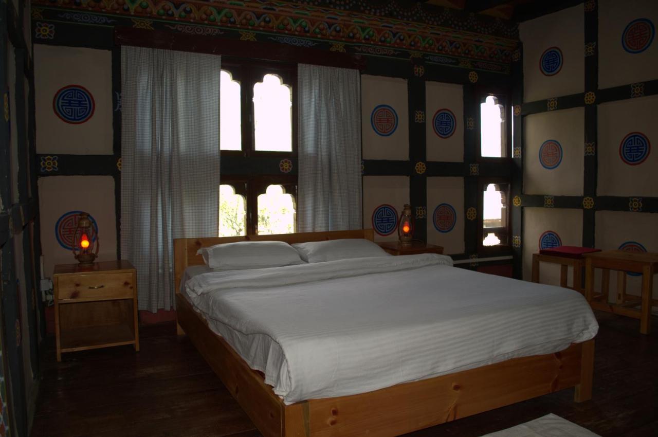 Ama'S Village Lodge 파로 외부 사진