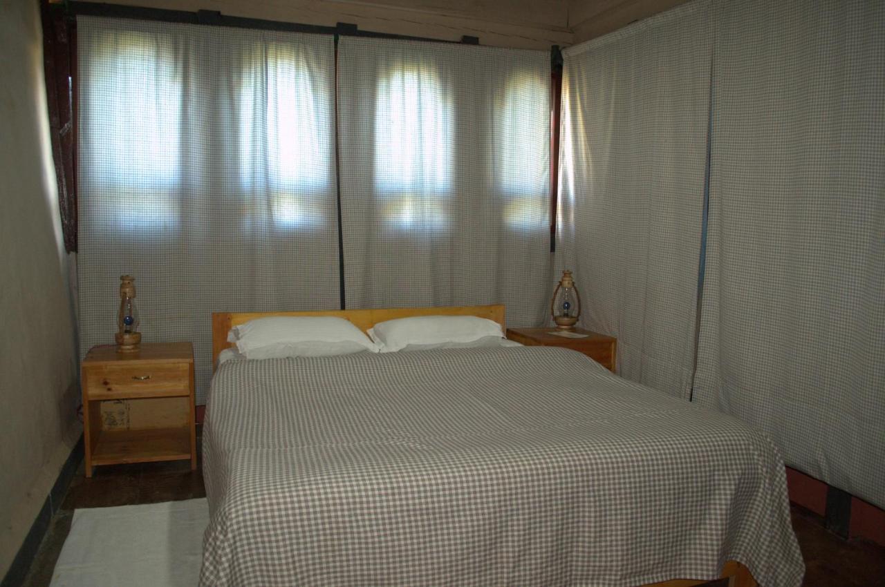 Ama'S Village Lodge 파로 외부 사진