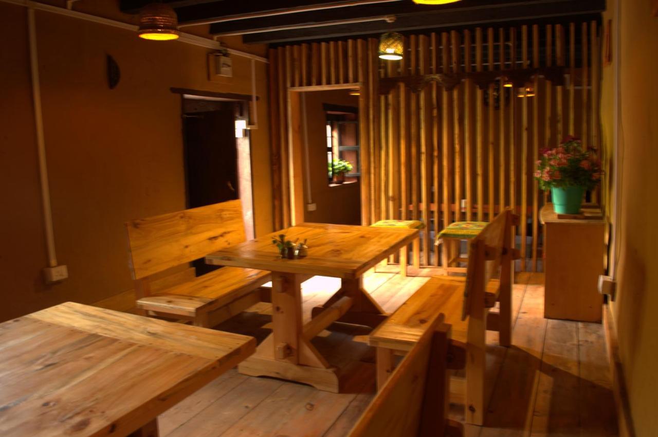 Ama'S Village Lodge 파로 외부 사진