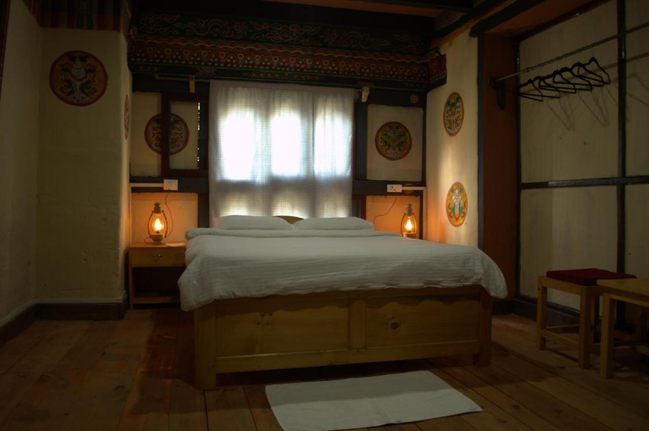 Ama'S Village Lodge 파로 외부 사진